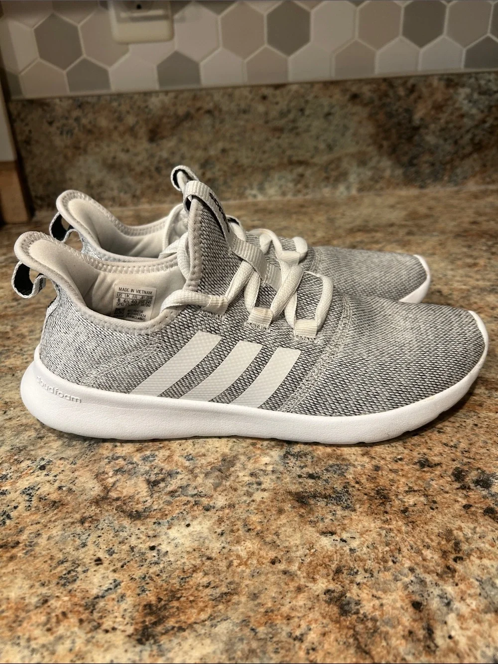 Women's Adidas Cloudfoam Pure 2.0 Shoes - White/Black Size 8 Running Sneakers